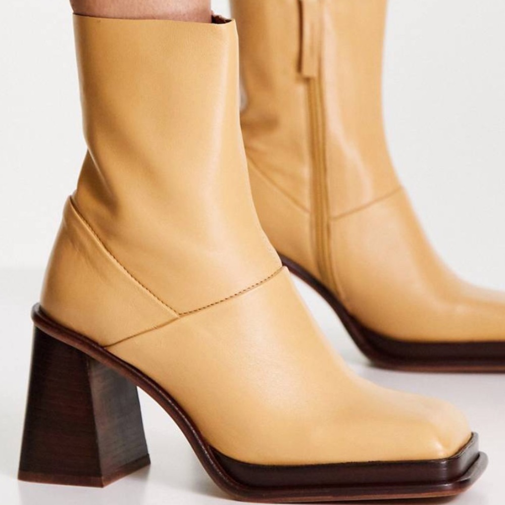 Genuine leather squared toe chunky boot size UK 6, US8 womens